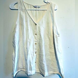 Sonoma eyelet floral tank